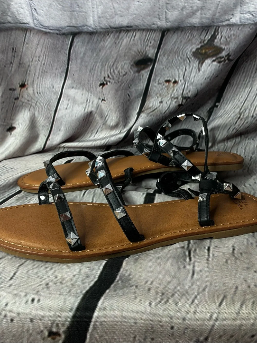 5/$20 Minimalist Punk Rock Black Silver Studded Strappy Ankle Gladiator Sandal 9